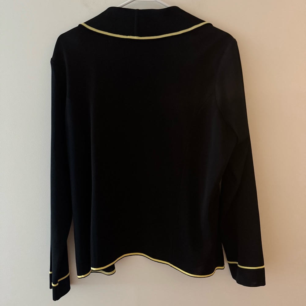 Ming Wang Black and Yellow Blazer with Structured Silhouette - Picture 9 of 10